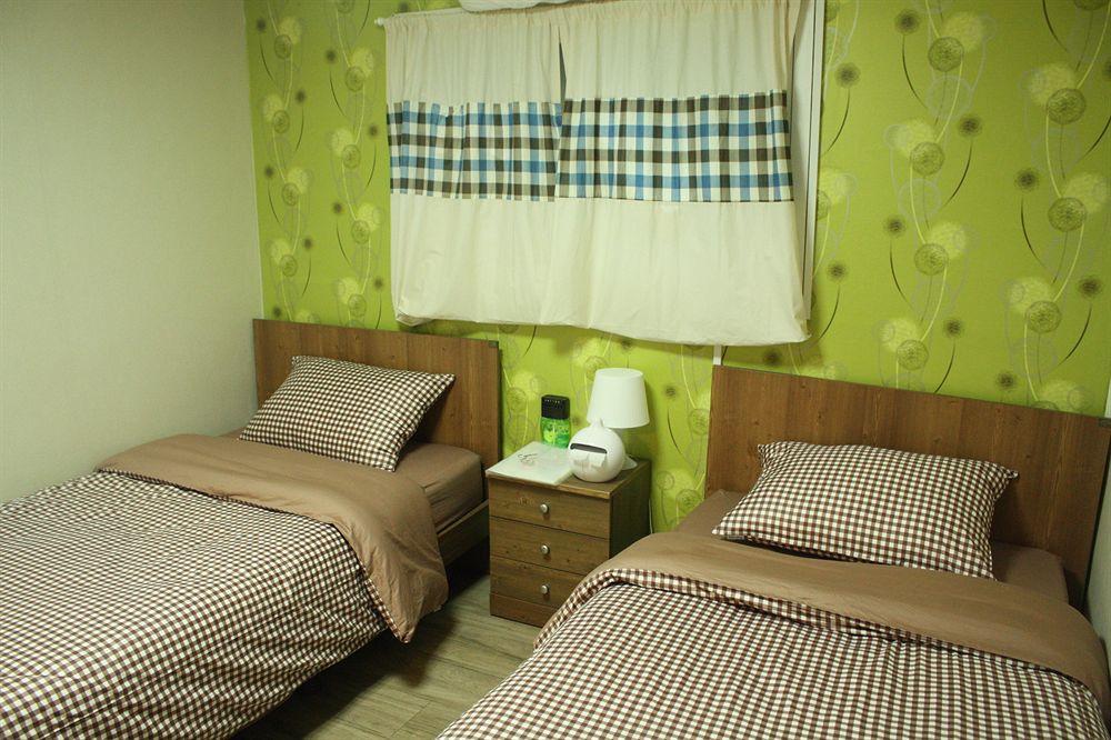 Lee & No Guesthouse Hongdae Seul Zewnętrze zdjęcie