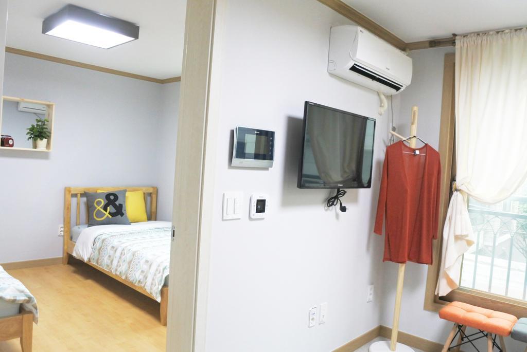 Lee & No Guesthouse Hongdae Seul Zewnętrze zdjęcie