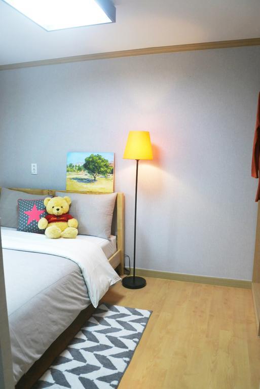Lee & No Guesthouse Hongdae Seul Zewnętrze zdjęcie