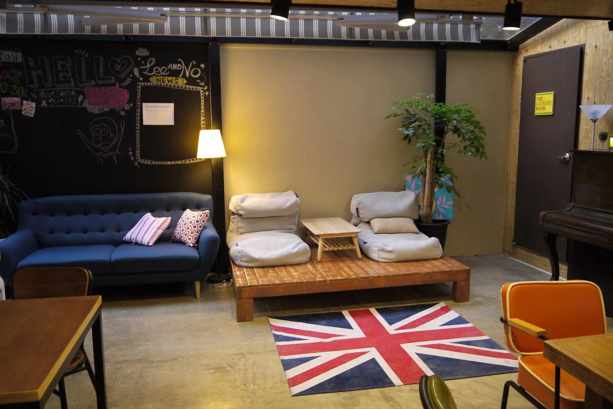 Lee & No Guesthouse Hongdae Seul Zewnętrze zdjęcie